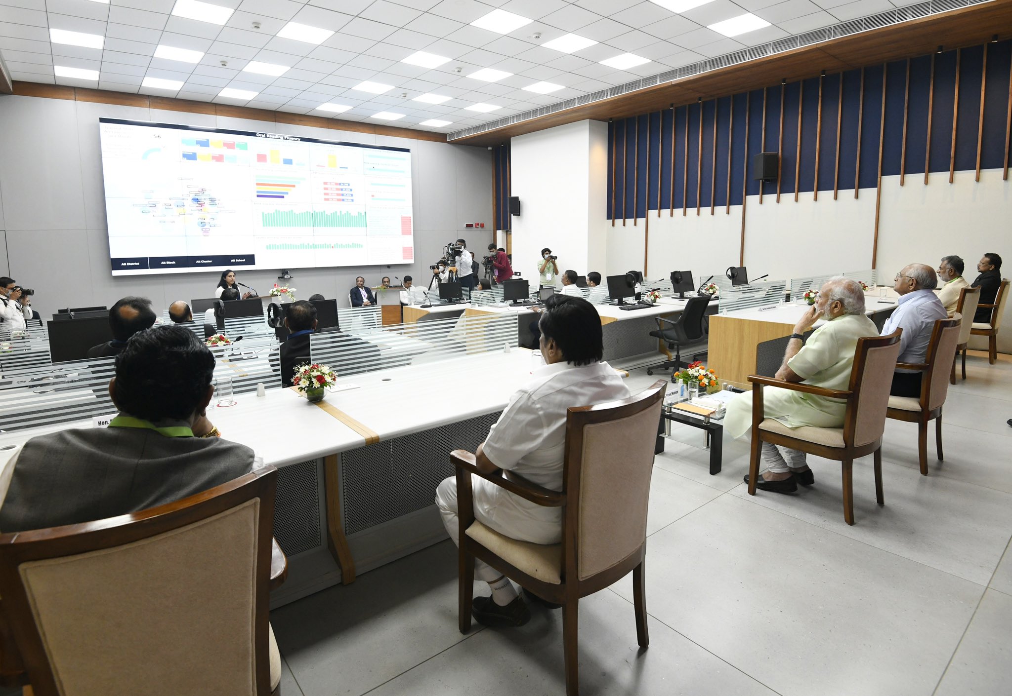 Prime Minister Narendra Modi reviewing a Vidya Samiksha Kendra dashboard tracking oral reading fluency across districts